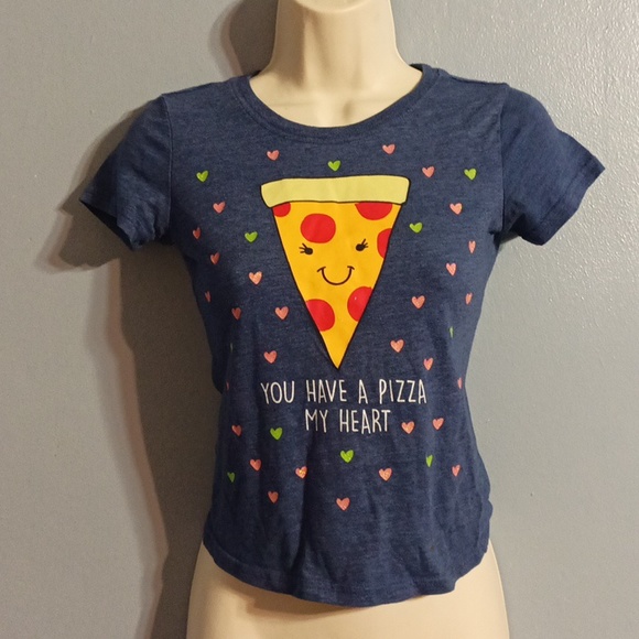 Evy of California girls you have a pizza my heart top with a slice of pizza - Picture 1 of 17